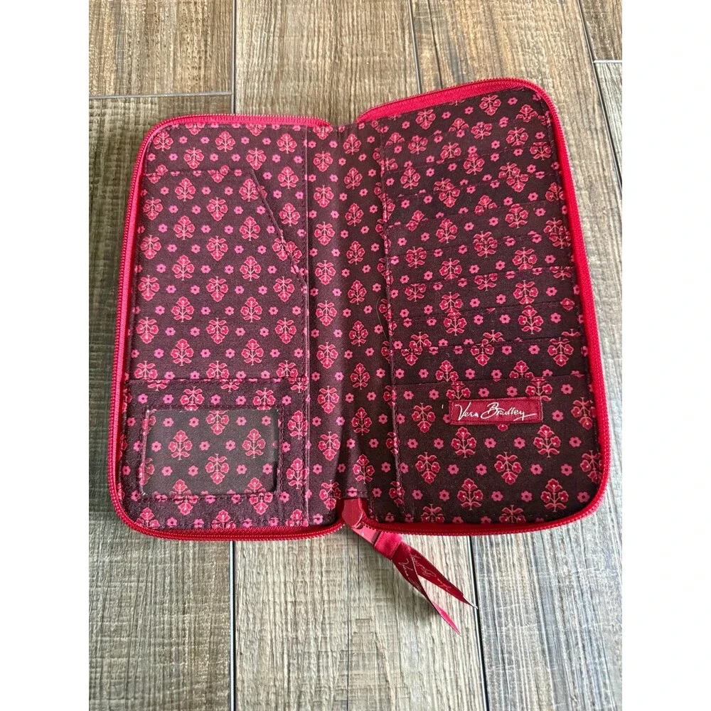 Retired Vera Bradley Mesa Red Paisley Large Travel Wallet EUC